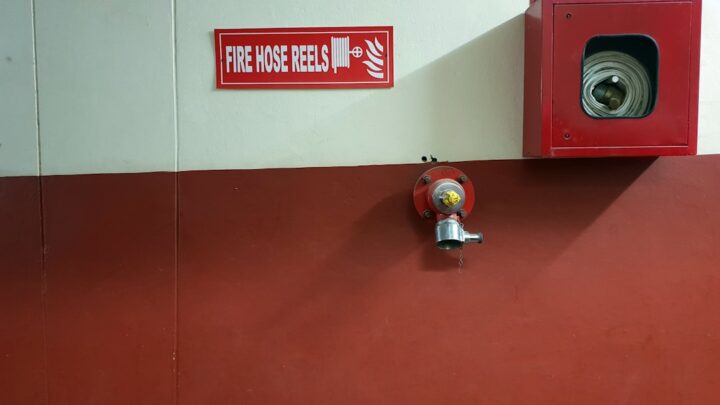 Recipiente De Bobina De Mangueira De Incendio De Metal Vermelho jv1BTz X4wg